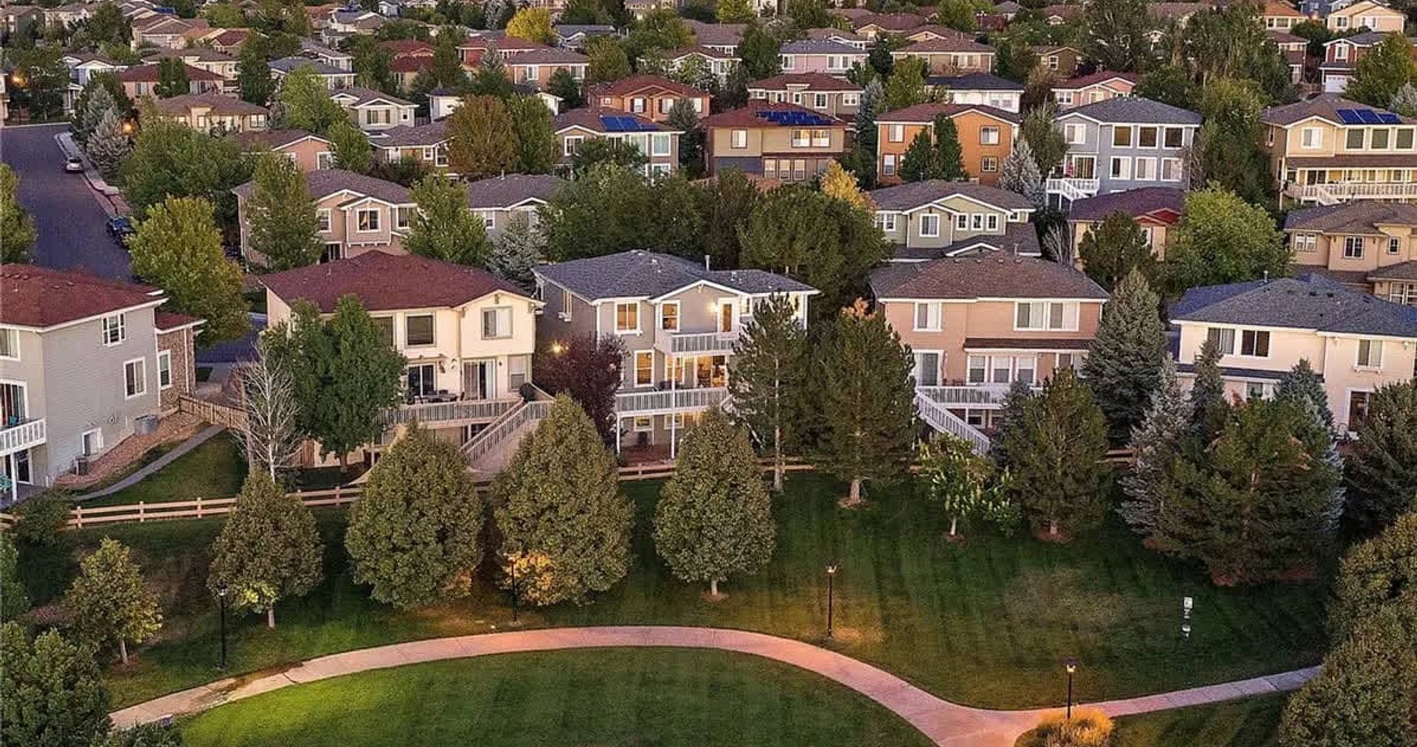 Highlands Ranch Colorado neighborhood with mountain views